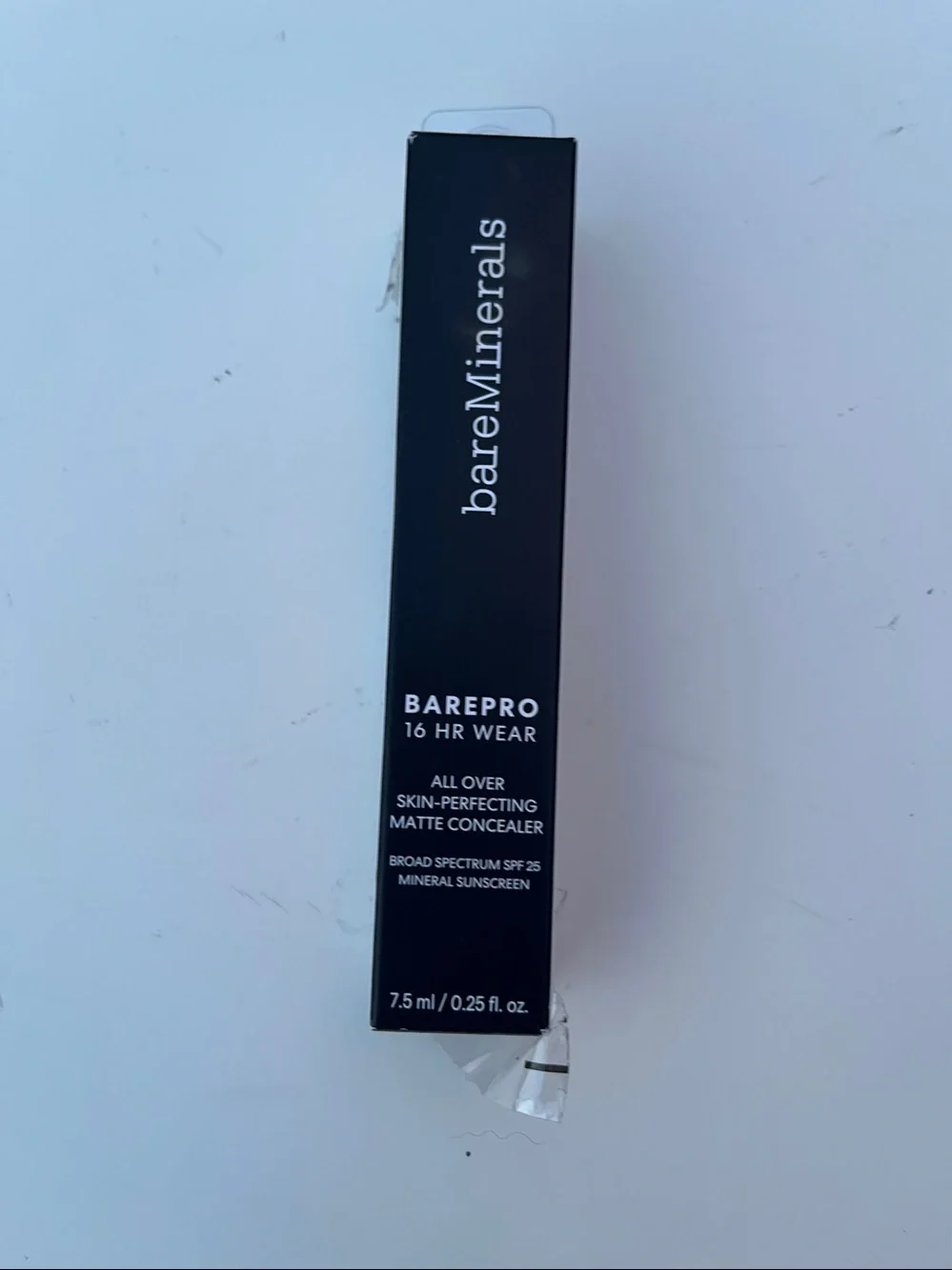 BareMinerals BAREPRO 24HR Wear Skin-Perfecting Matte Liquid Foundation nwt